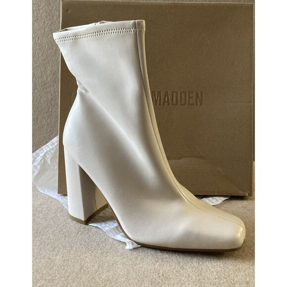 Steve Madden Women's Lynden Boot Sz 8.5 Bone New Square Toe 4" Block Heel Ankle - Picture 2 of 8